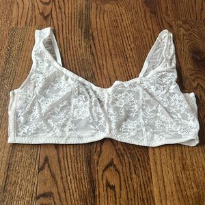Victoria's Secret White Lace Bra